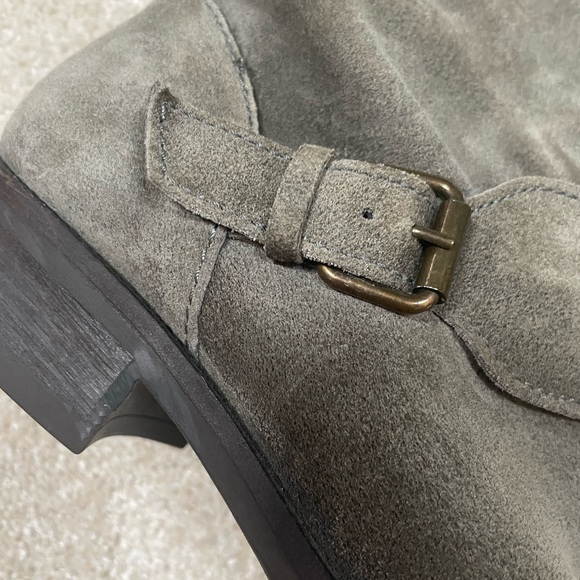 Dixon Grey Suede Size 7 JCrew Mid Calf Pull On Moto Boot w Gold Buckle Detail - Picture 3 of 12